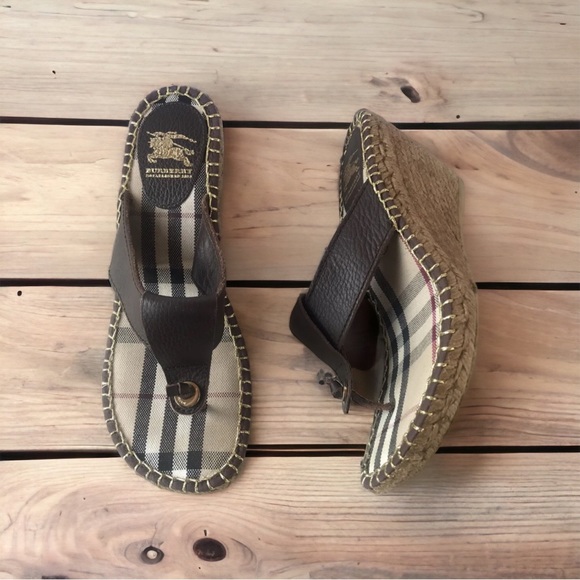 Burberry: Nova Check Leather Espadrille Wedge Sandals 👑🇬🇧 - Picture 1 of 6